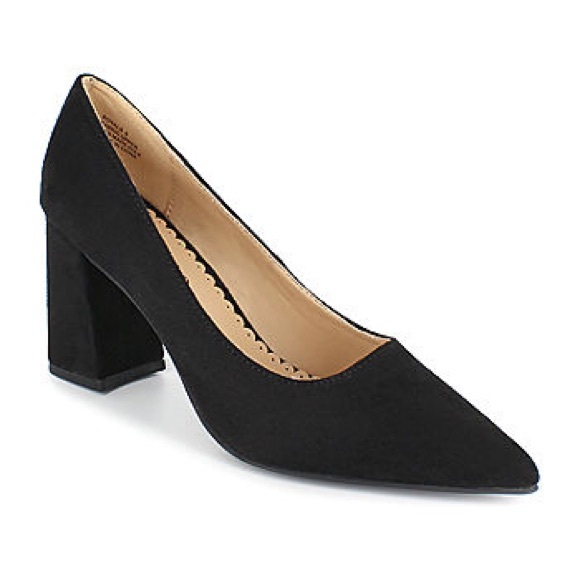 Ziginy Shoes - NWOT Royals Suede Block Heel Pump